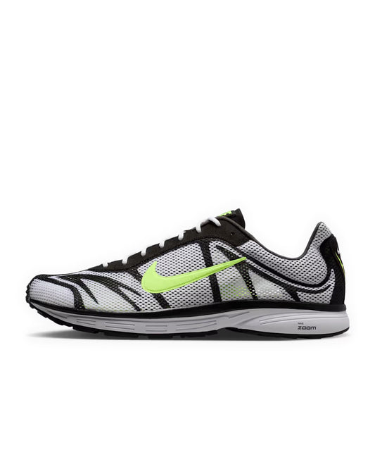 NIKE Streak 3