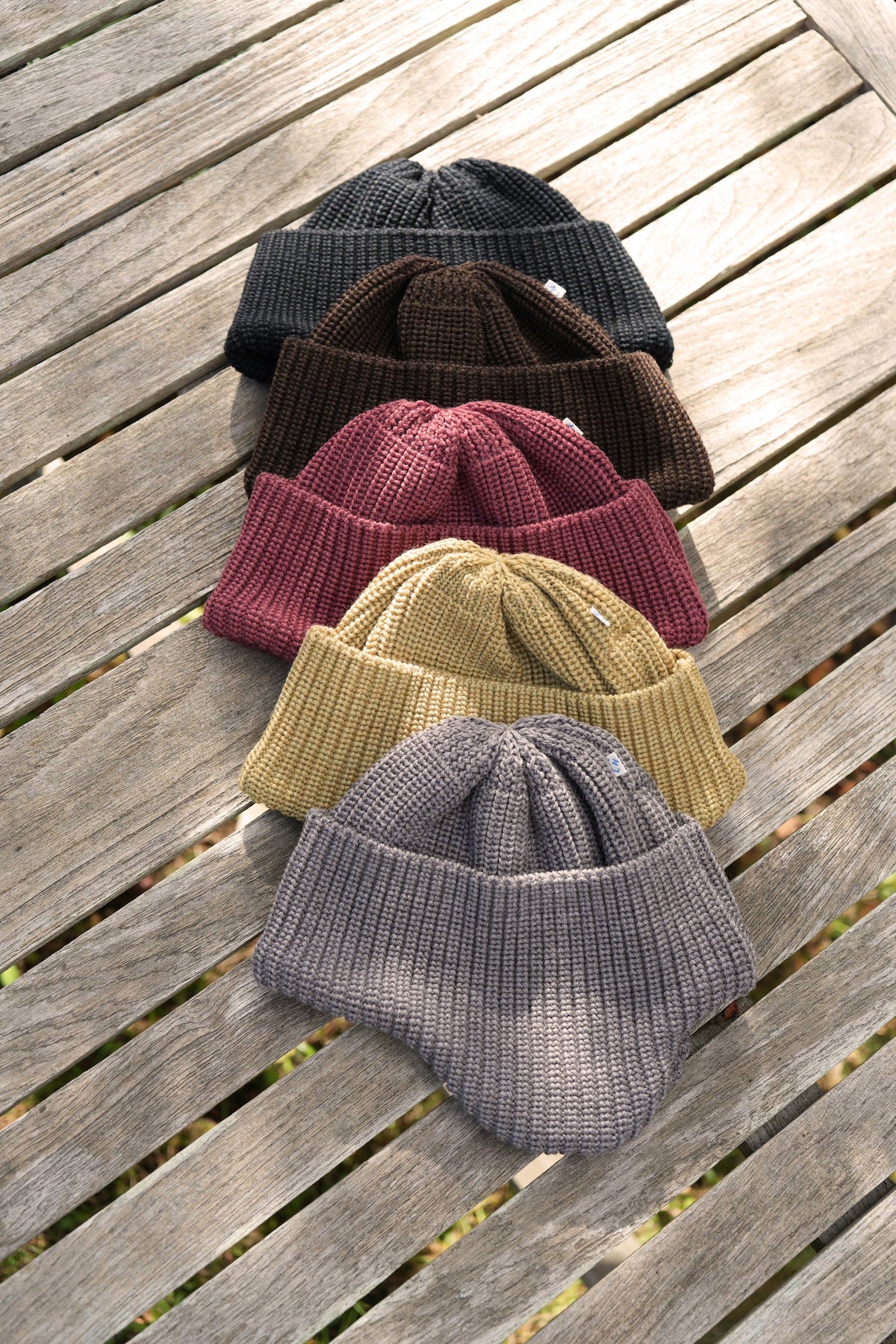 SIMPLE BEANIE