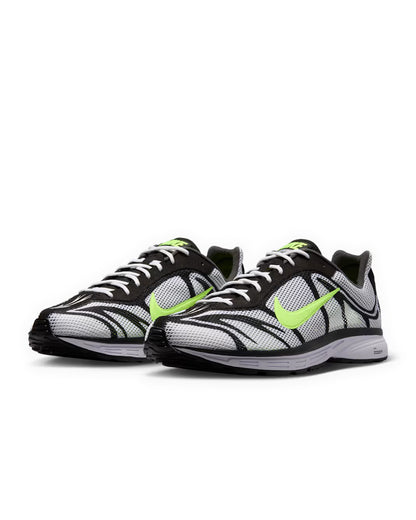 NIKE Streak 3