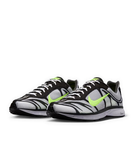 NIKE Streak 3
