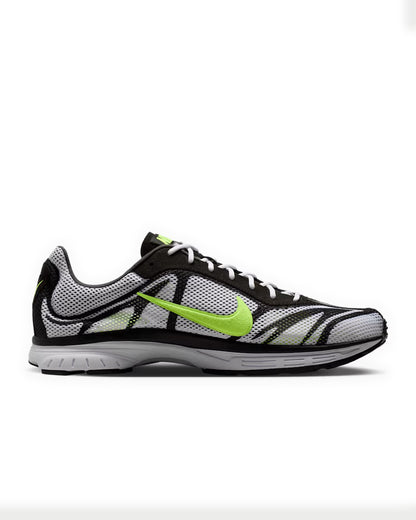 NIKE Streak 3